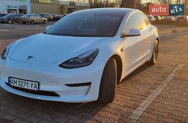 Седан Tesla Model 3 2023 в Житомире