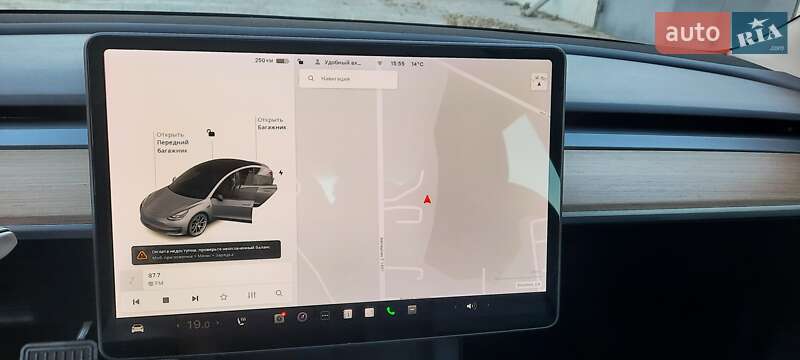 Седан Tesla Model 3 2020 в Ровно