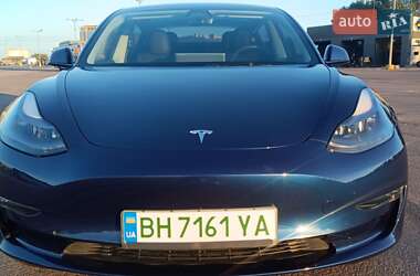 Седан Tesla Model 3 2023 в Одессе