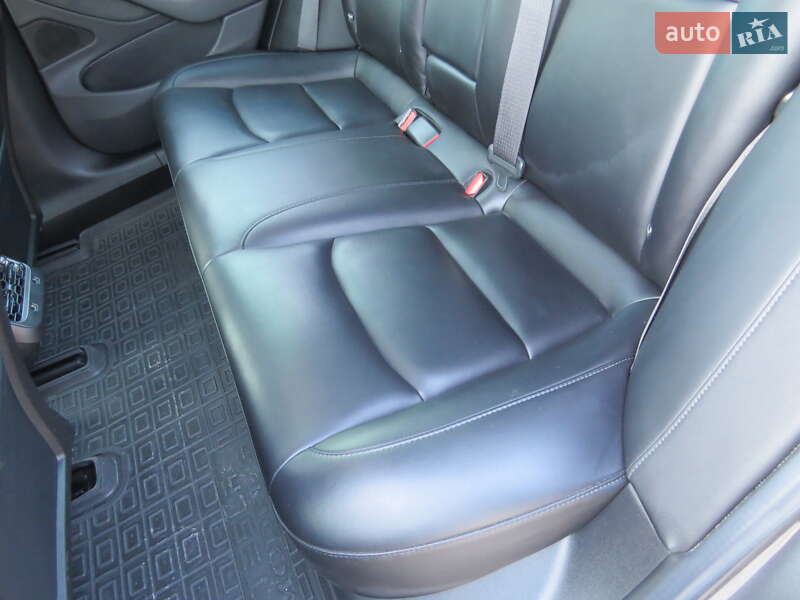 Седан Tesla Model 3 2018 в Кропивницькому