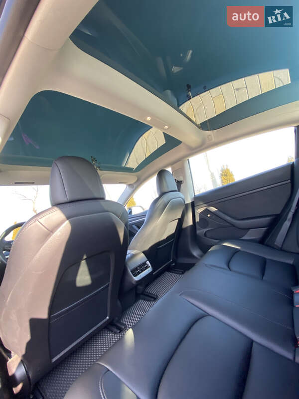 Седан Tesla Model 3 2021 в Иршаве фото 15 Седан Tesla Model 3 2021 в Иршаве