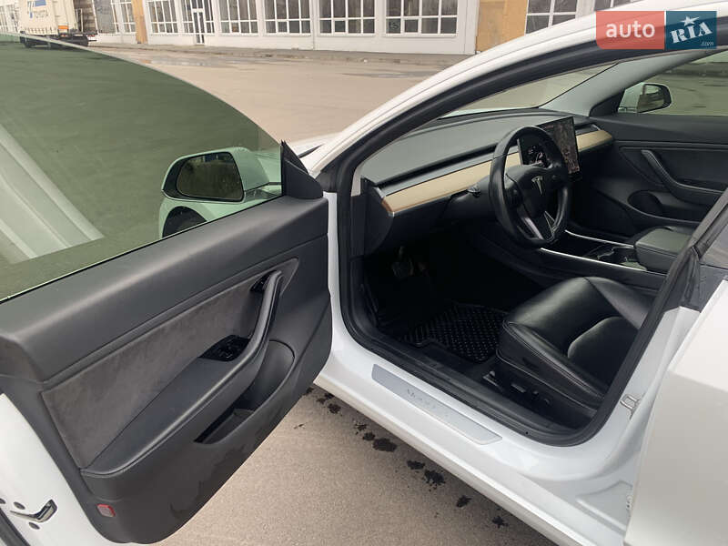 Седан Tesla Model 3 2018 в Києві фото 15 Седан Tesla Model 3 2018 в Києві