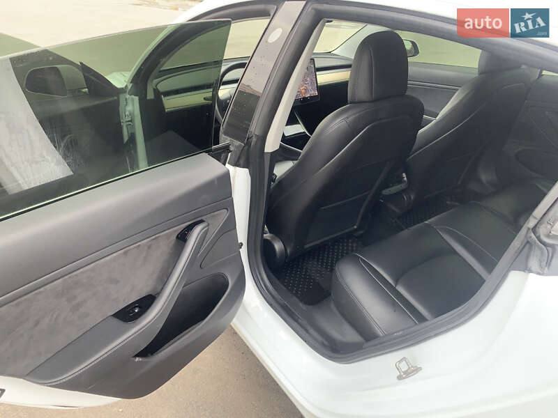 Седан Tesla Model 3 2018 в Києві фото 19 Седан Tesla Model 3 2018 в Києві