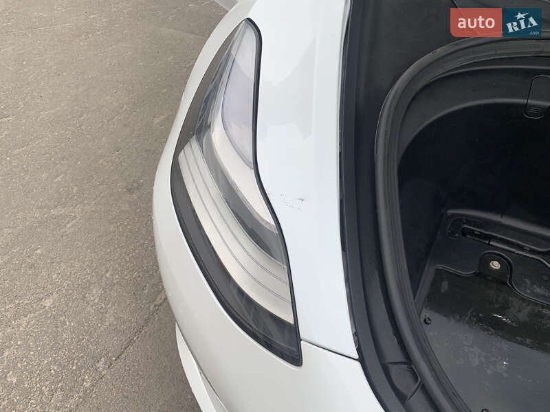 Седан Tesla Model 3 2018 в Києві фото 29 Седан Tesla Model 3 2018 в Києві