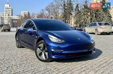 Седан Tesla Model 3 2018 в Харкові