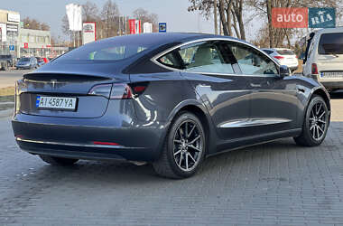 Седан Tesla Model 3 2018 в 