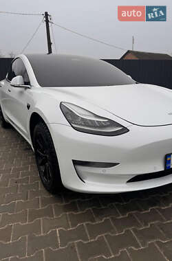 Седан Tesla Model 3 2018 в 