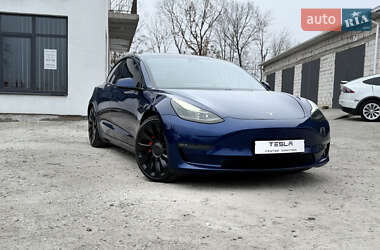 Седан Tesla Model 3 2021 в Виннице