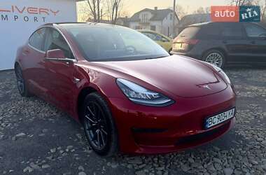 Седан Tesla Model 3 2019 в Самборе