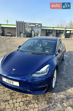 Седан Tesla Model 3 2018 в 