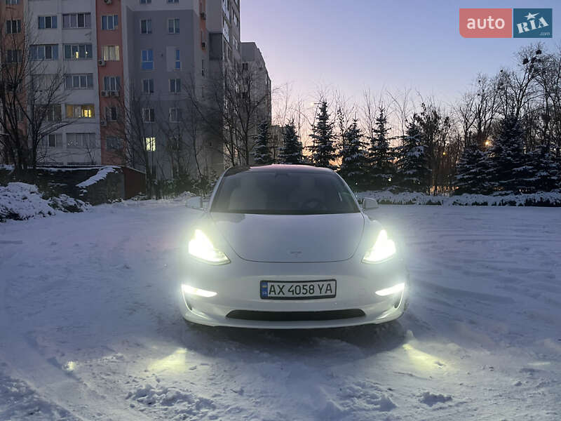 Седан Tesla Model 3 2018 в Харькове фото 9 Седан Tesla Model 3 2018 в Харькове