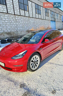 Седан Tesla Model 3 2021 в Харькове