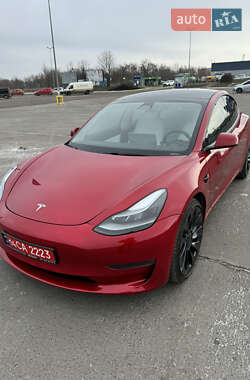 Седан Tesla Model 3 2021 в Львове