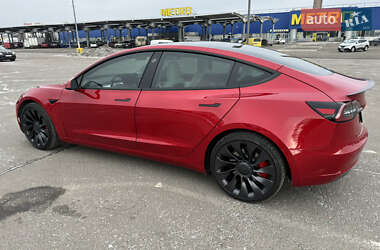 Седан Tesla Model 3 2021 в Львове