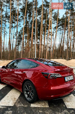 Седан Tesla Model 3 2018 в Житомире