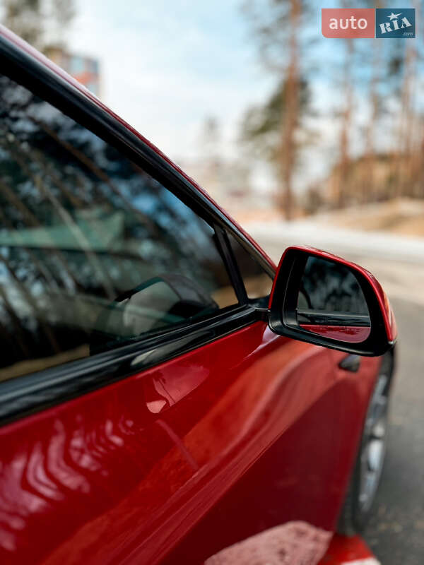 Седан Tesla Model 3 2018 в Житомире