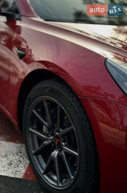 Седан Tesla Model 3 2018 в Житомире