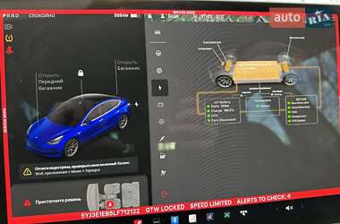 Седан Tesla Model 3 2020 в Львове