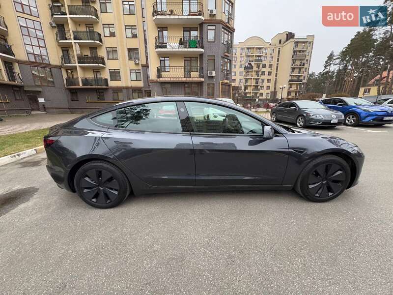 Седан Tesla Model 3 2024 в Києві фото 7 Седан Tesla Model 3 2024 в Києві