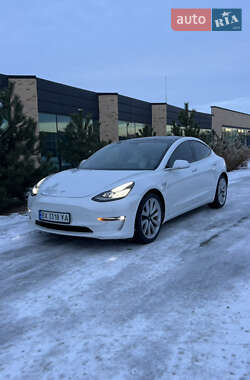 Седан Tesla Model 3 2019 в 