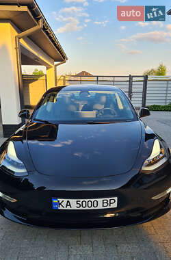 Седан Tesla Model 3 2019 в 