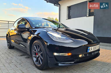 Седан Tesla Model 3 2019 в 