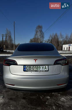Седан Tesla Model 3 2018 в Киеве