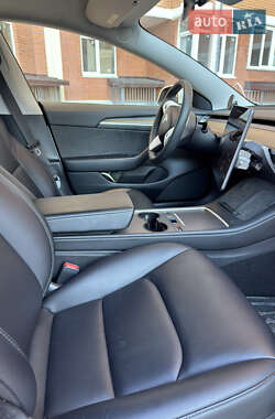 Седан Tesla Model 3 2022 в Одессе