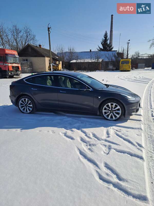 Седан Tesla Model 3 2019 в Харькове