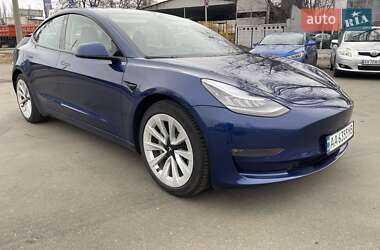 Седан Tesla Model 3 2022 в Києві