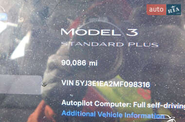 Седан Tesla Model 3 2021 в 