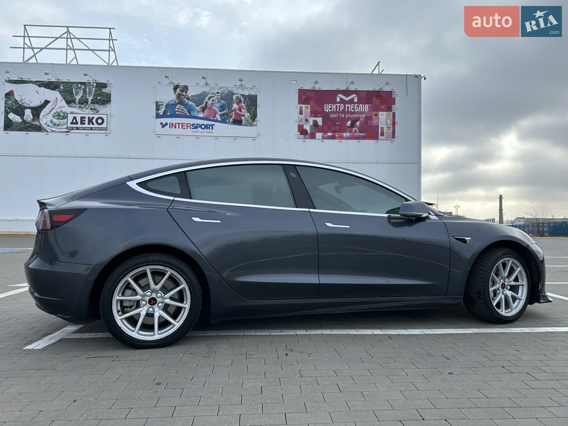 2018 Tesla Model 3 - мініатюра 5