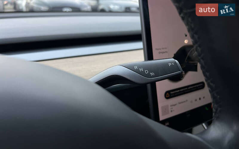 Седан Tesla Model 3 2019 в Ивано-Франковске