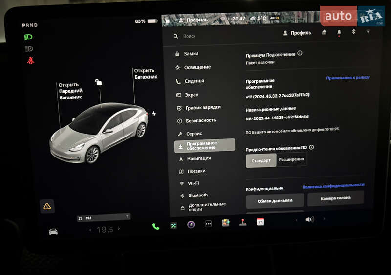 Седан Tesla Model 3 2018 в Львові