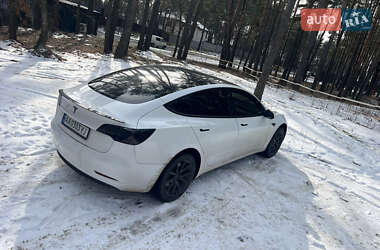 Седан Tesla Model 3 2021 в Киеве фото 6 Седан Tesla Model 3 2021 в Киеве