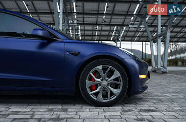 Седан Tesla Model 3 2018 в 