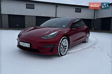 Седан Tesla Model 3 2022 в Черновцах