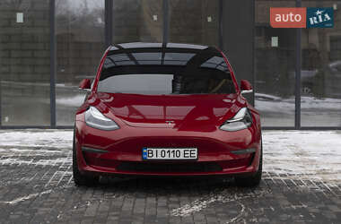 Седан Tesla Model 3 2020 в Полтаве