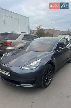 Седан Tesla Model 3 2020 в Житомирі