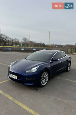 Седан Tesla Model 3 2018 в 