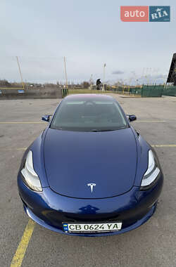 Седан Tesla Model 3 2018 в 