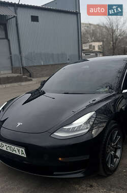 Седан Tesla Model 3 2019 в 