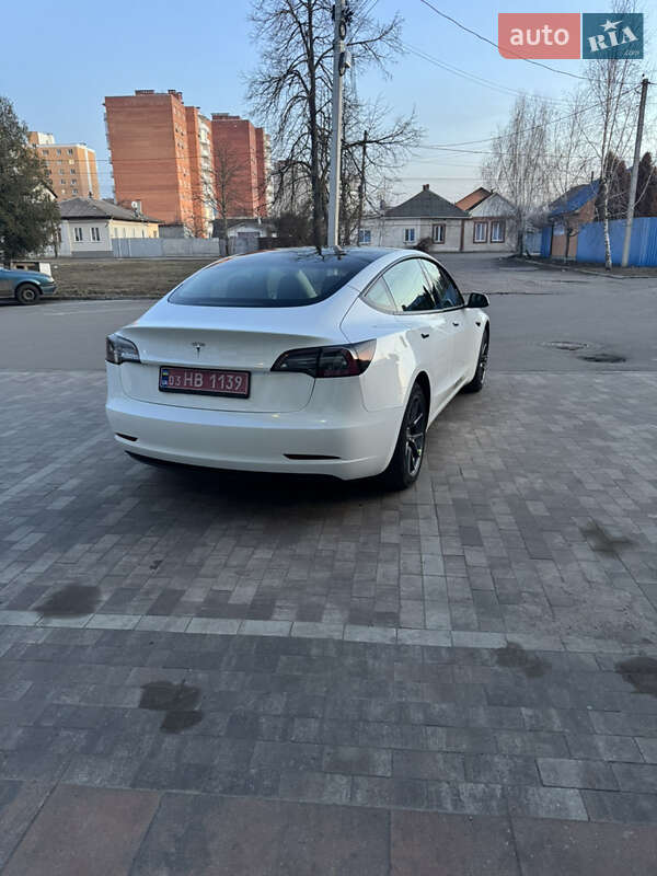 Седан Tesla Model 3 2022 в Нежине
