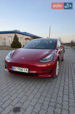 Седан Tesla Model 3 2019 в 