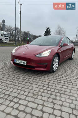 Седан Tesla Model 3 2019 в 