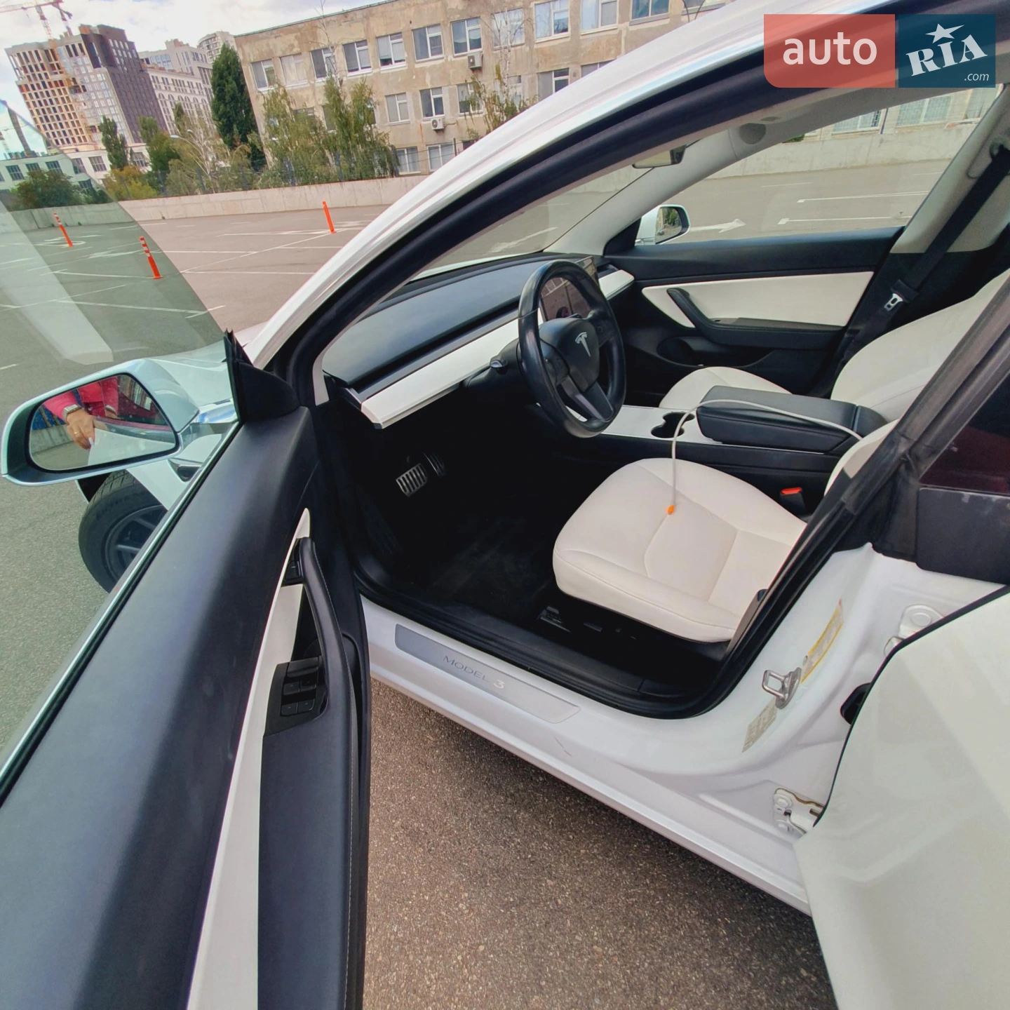 2018 Tesla Model 3 - мініатюра 4