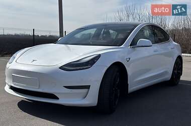 Седан Tesla Model 3 2019 в Козятині