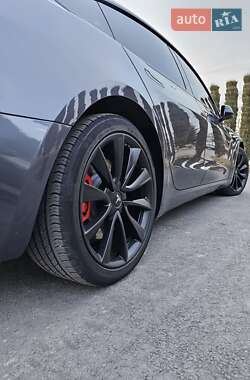 Седан Tesla Model 3 2018 в Днепре