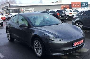 Седан Tesla Model 3 2023 в Житомирі