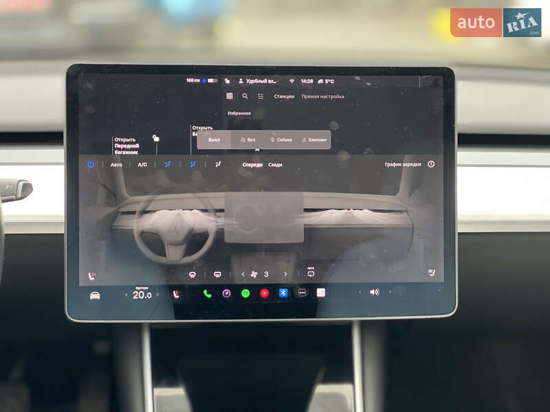 Седан Tesla Model 3 2018 в Луцке